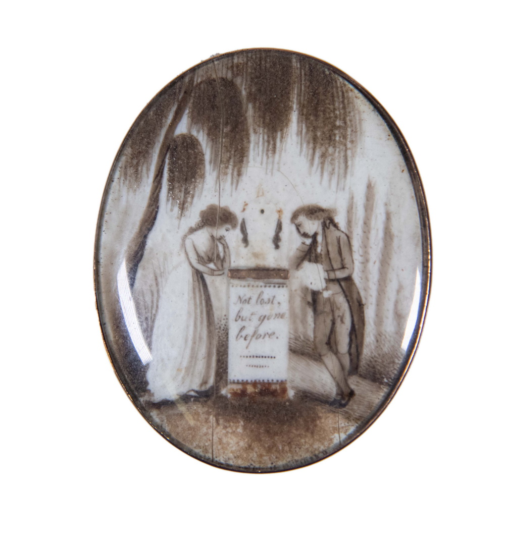 MINIATURE MEMORIAL LOCKET, CIRCA