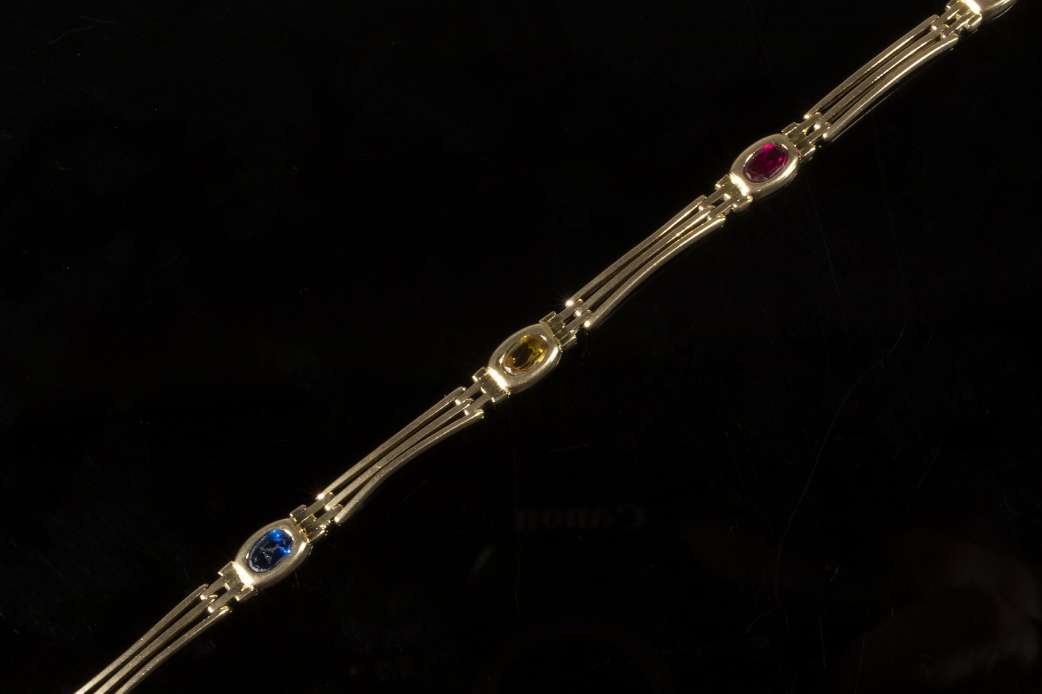 GOLD GEM-SET BRACELET 14K Yellow Gold