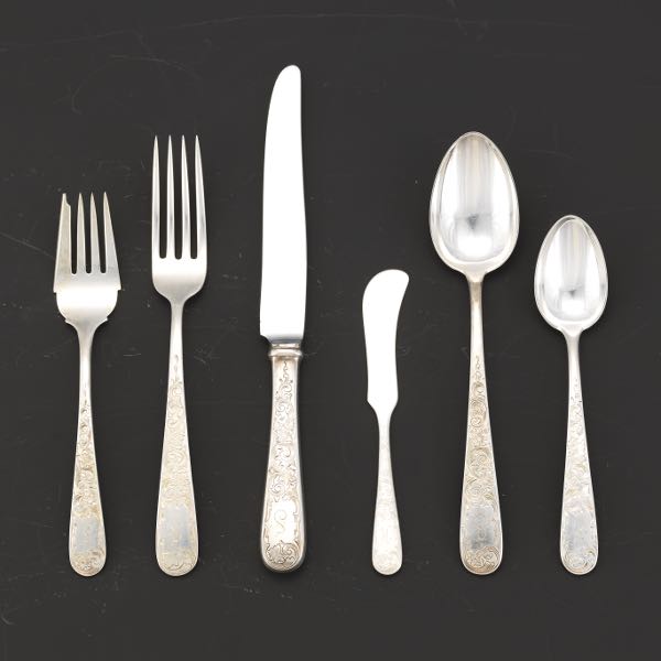 S. KIRK & SON FLATWARE SERVICE