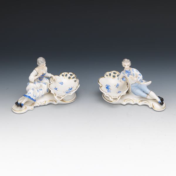 TWO GERMAN PORCELAIN BLUE-AND-WHITE