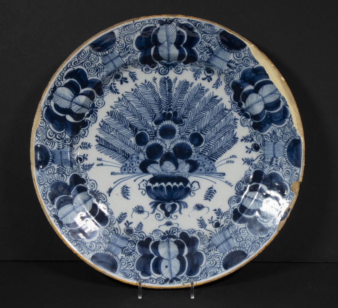 18TH C DELFT CHARGER Dutch Blue 2b2224