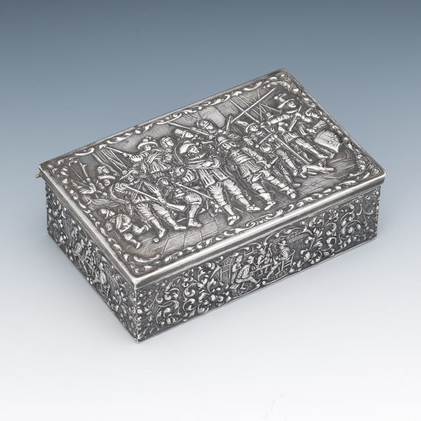 DUTCH REPOUSSE 830 SILVER BOX OF