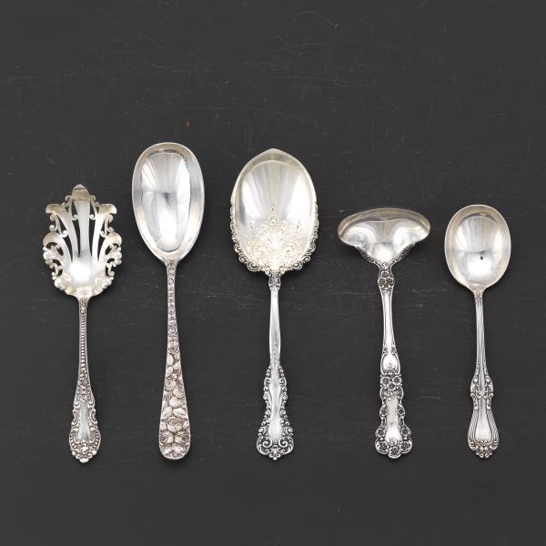 GROUP OF FIVE STERLING SILVER SERVING 2b23bb