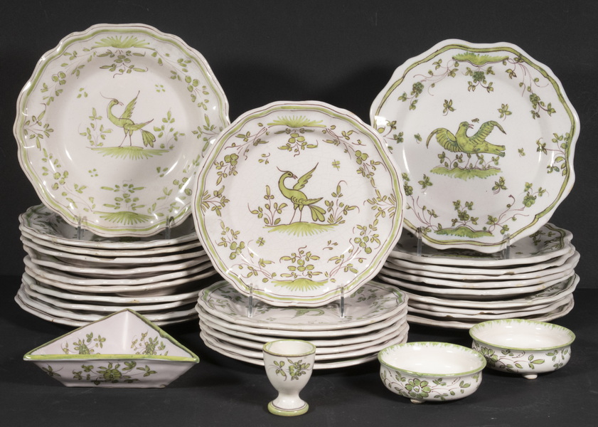 (32 PCS) MOUSTIERS FAIENCE DISHES