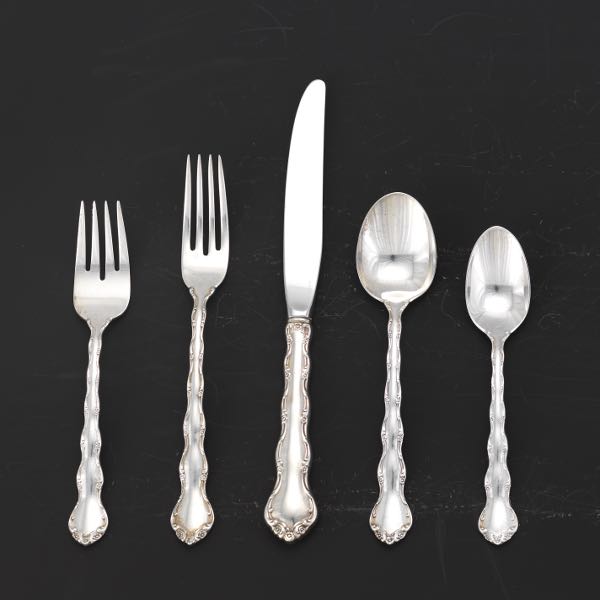 REED BARTON TABLEWARE SERVICE 2b2640