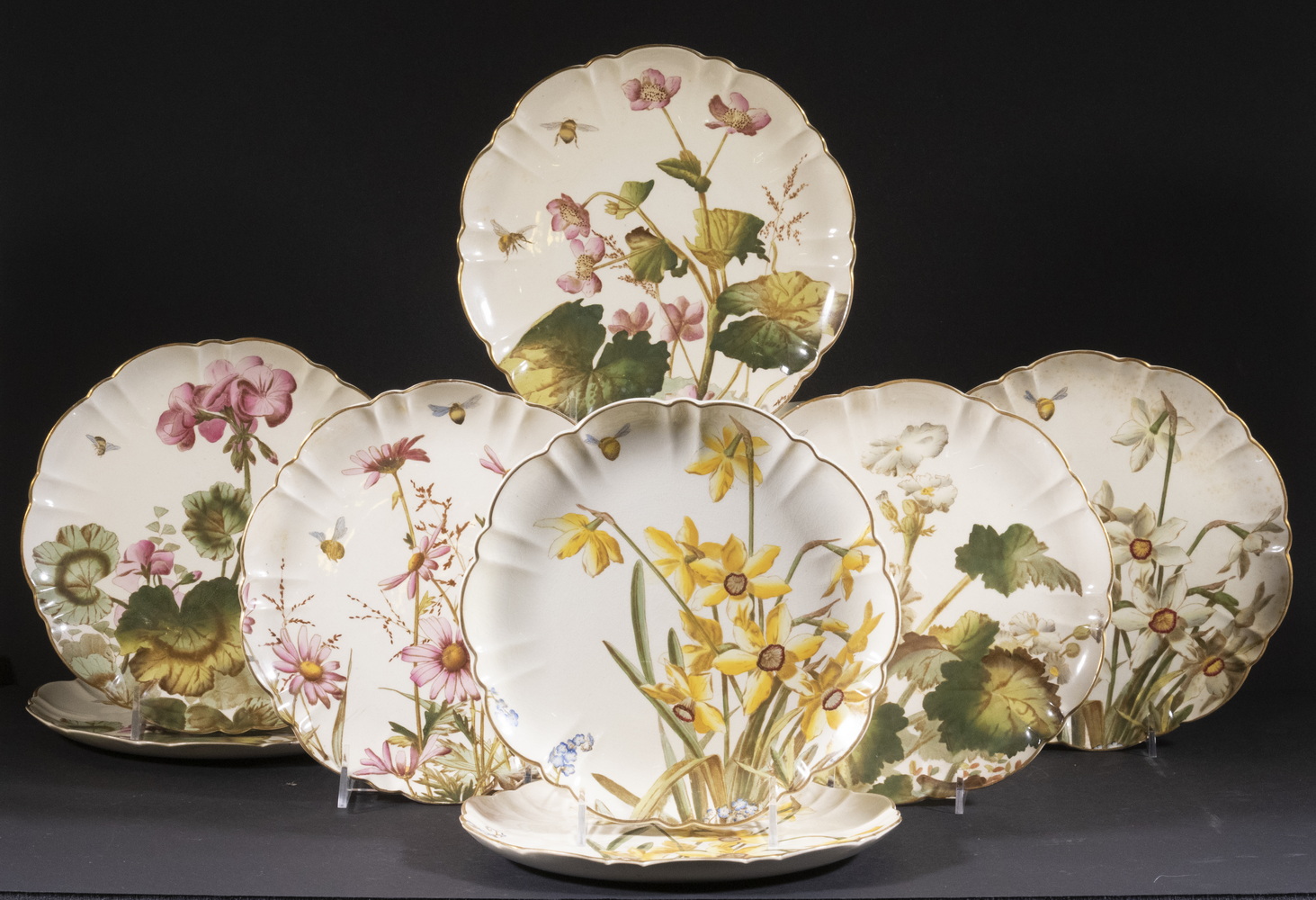 GEORGE JONES FAMILIAR FLOWERS PLATES