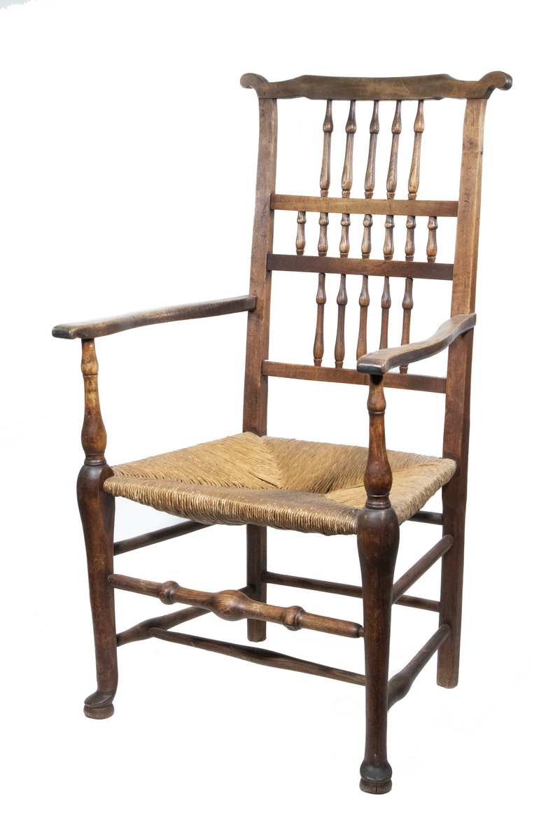 18TH C. ENGLISH ARMCHAIR Spindle