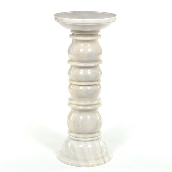 WHITE SCULPTURE PEDESTAL 34  2b2b73