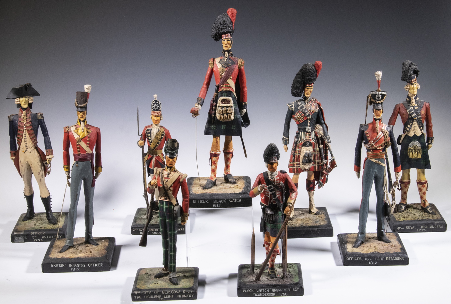  9 BRITISH MILITARY FIGURES SOME 2b2c00