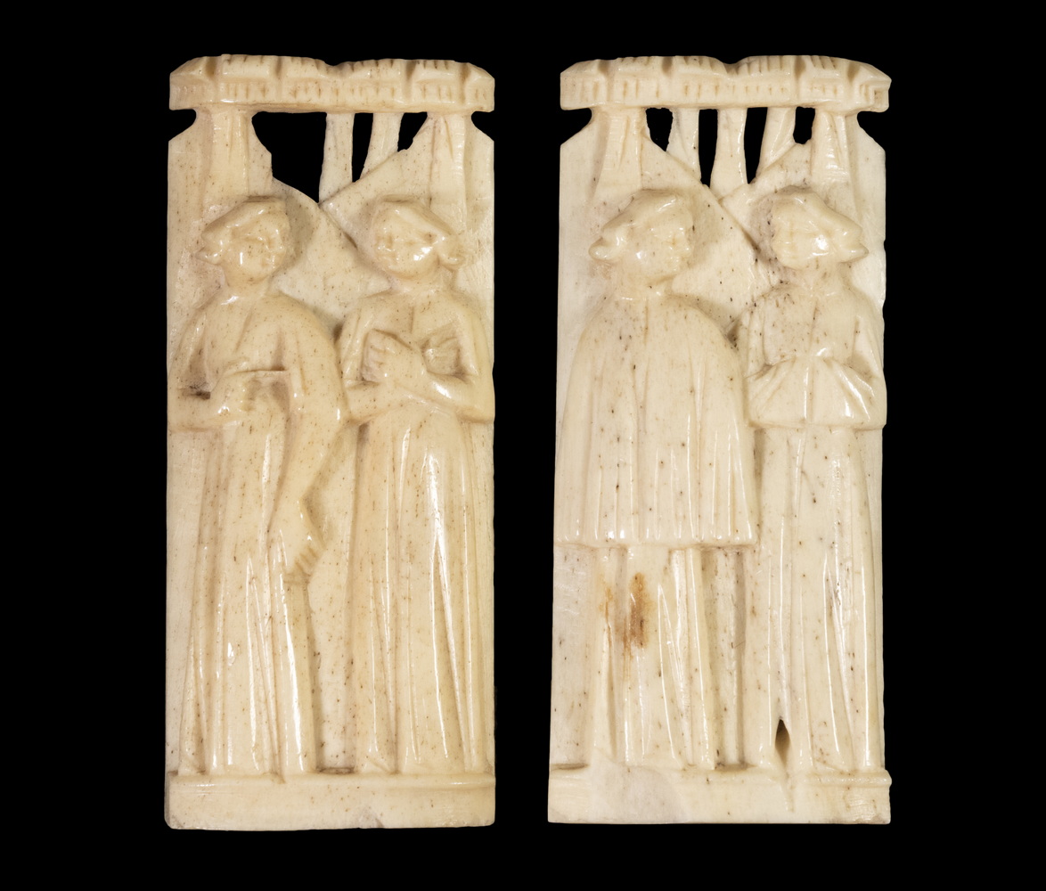 PAIR OF MINIATURE MEDIEVAL GERMAN CARVED