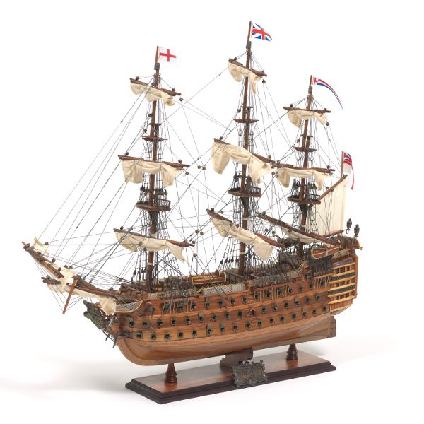 HAND MADE MODEL OF ADMIRAL NELSON 2b0947