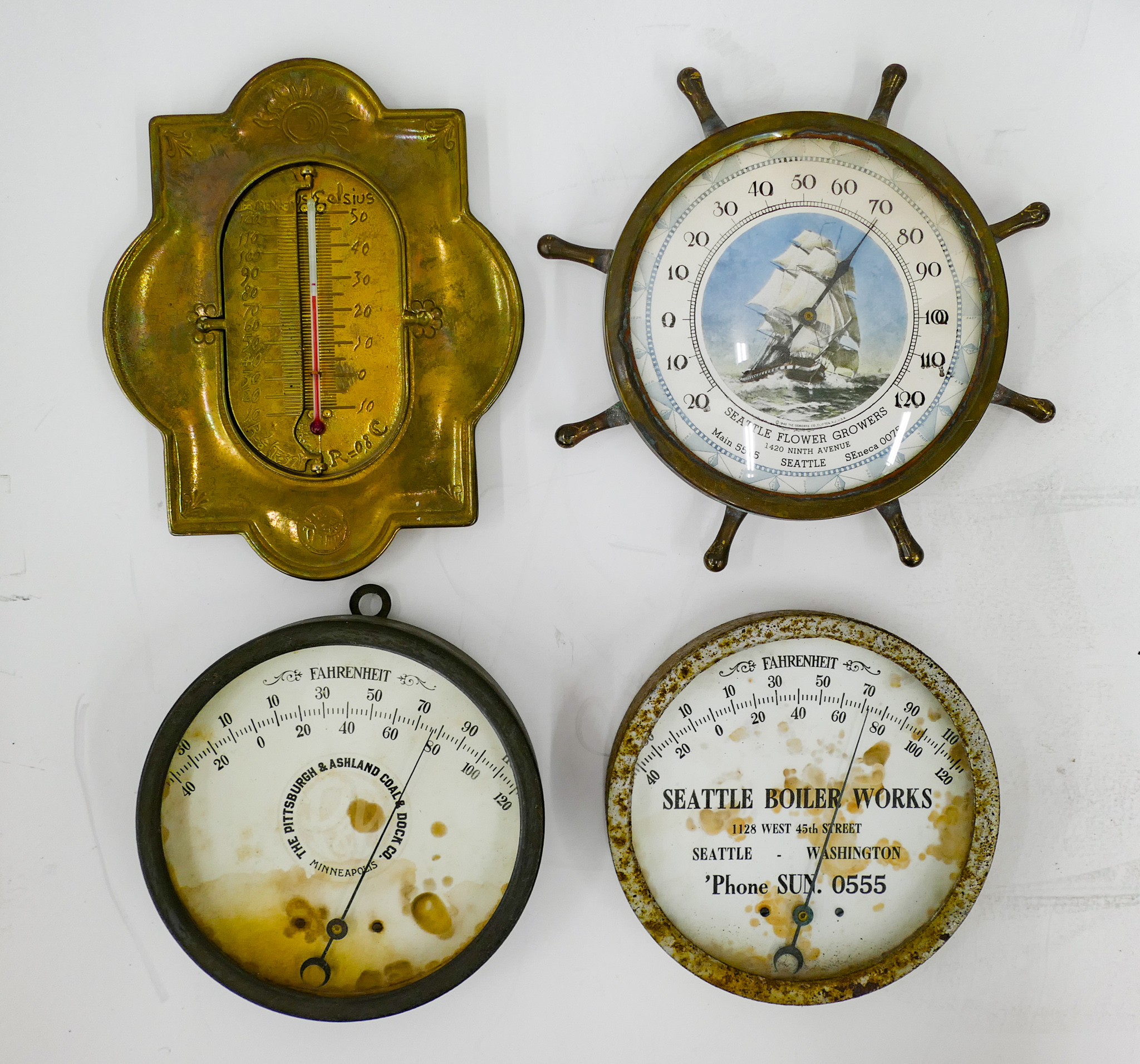 Box Vintage Thermometers