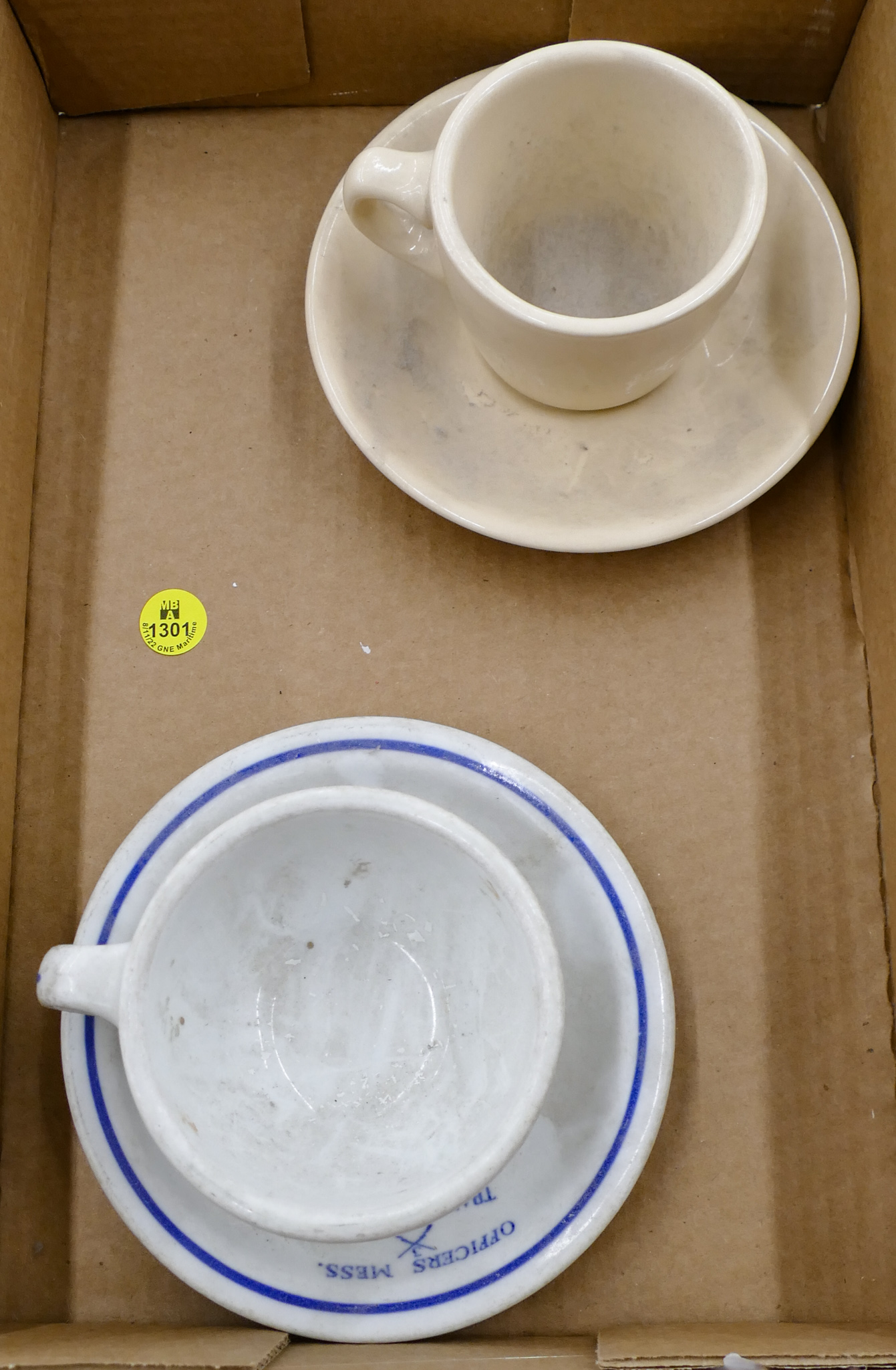 Box 2pc Advertising Ware Cup Saucers