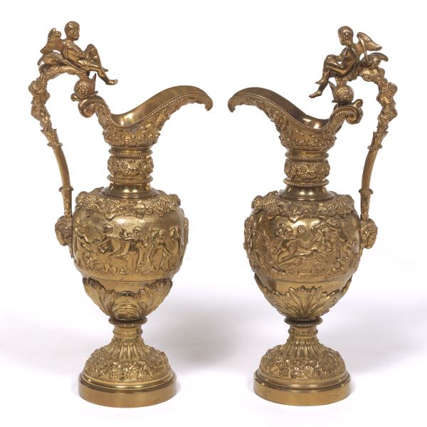 PAIR OF BRASS ROCOCO STYLE DECORATIVE 2b0c8a