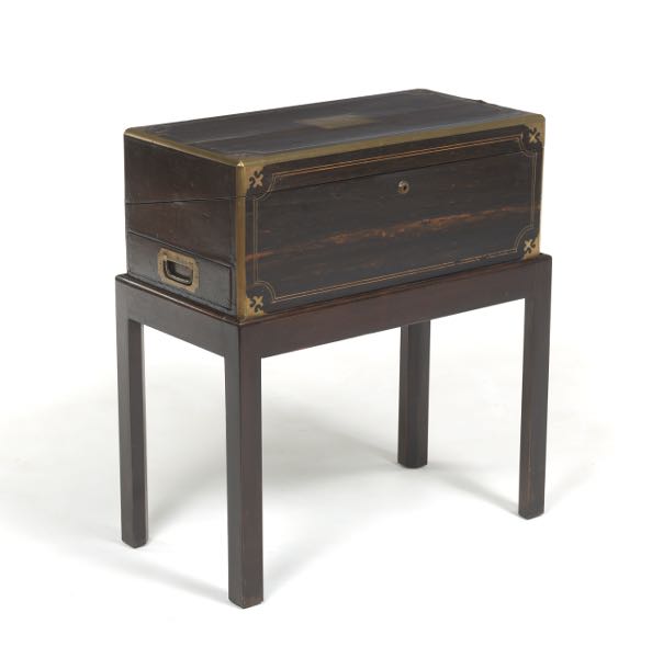 MAHOGANY TRAVEL WRITING DESK 23  2b0c9f