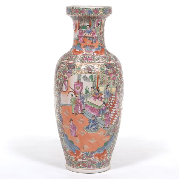 CHINESE ROSE MEDALLION FLOOR VASE