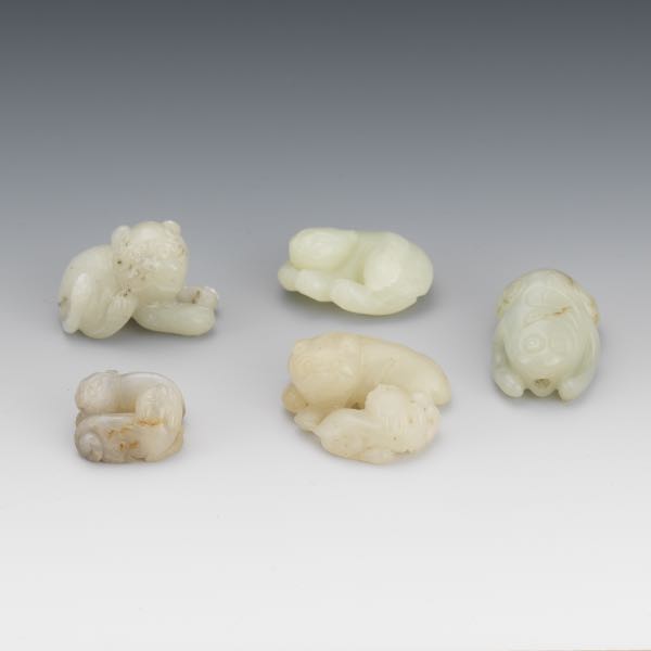 GROUP OF FIVE CARVED JADE ANIMALS