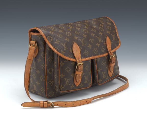 LOUIS VUITTON SAC GIBECIERE 14  2b0f50