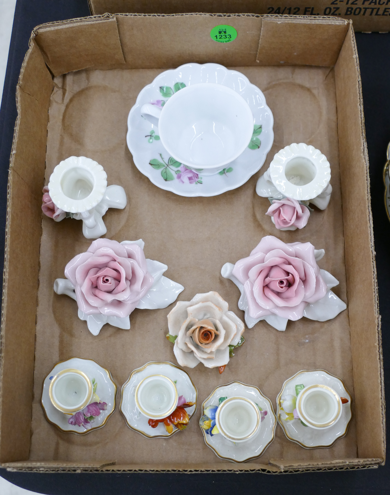 Box Dresden Porcelain Table Flowers