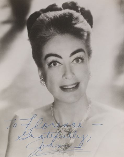 AUTOGRAPHED PHOTOGRAPHS OF JOAN 2b1050