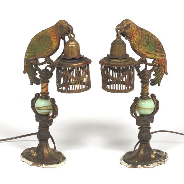 PAIR OF 1920'S PARROT LAMPS 4"