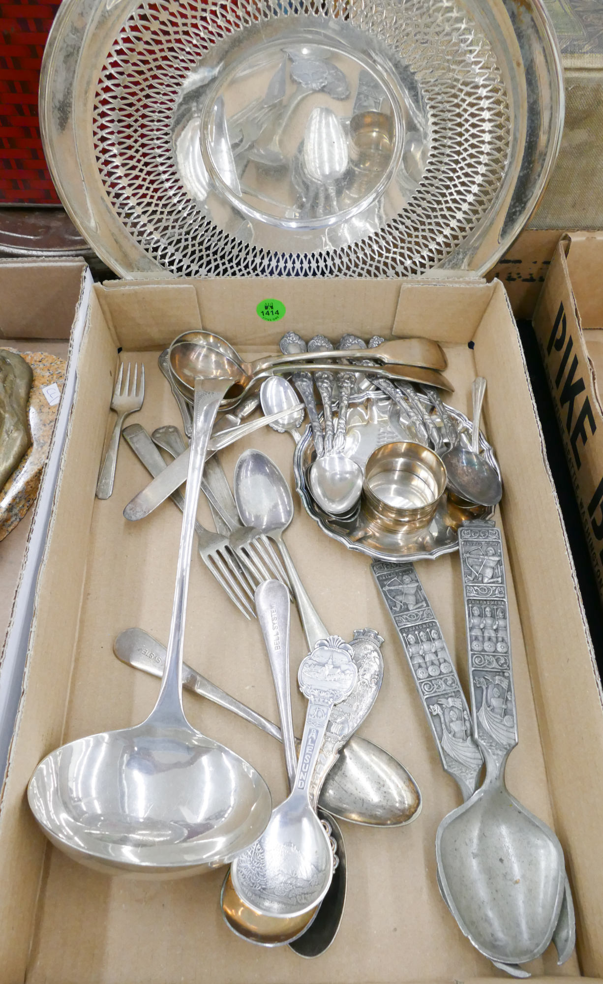 Box Norwegian Silverplate etc.