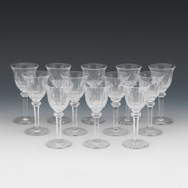 TWELVE ST LOUIS CRYSTAL CORDIALS  2b12bf