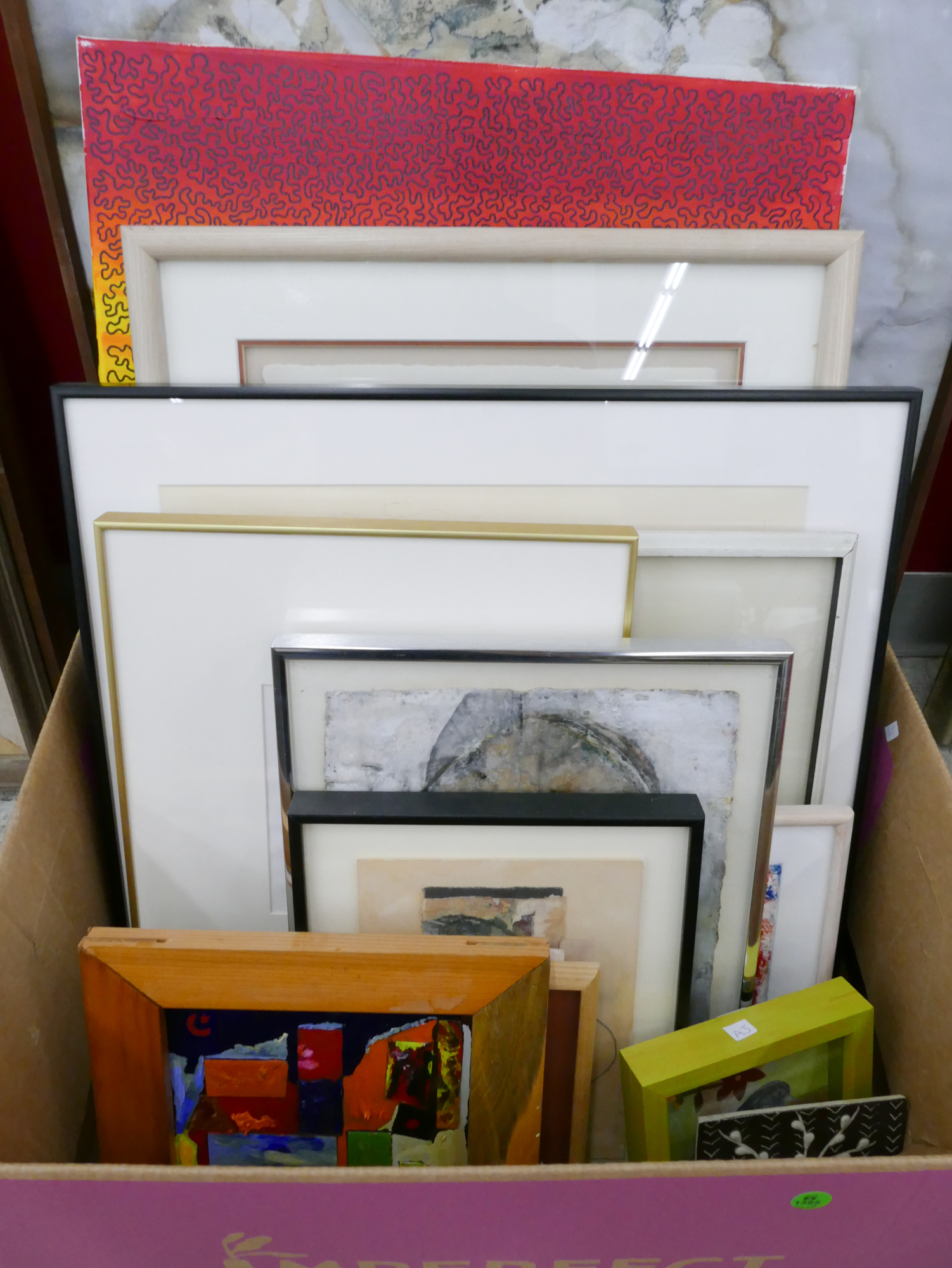 Box 13pc Modern Small Artworks 2b13b1