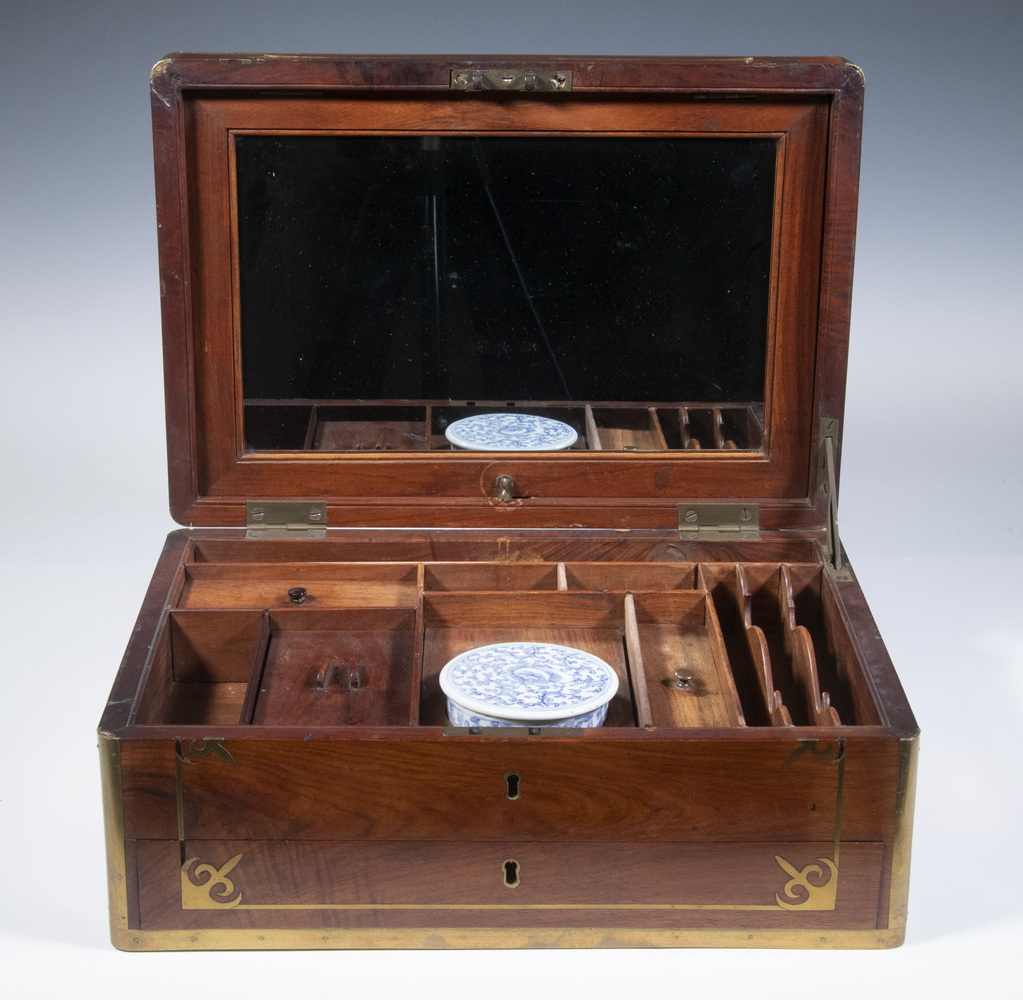 REGENCY ROSEWOOD WORK BOX 19th 2b1584