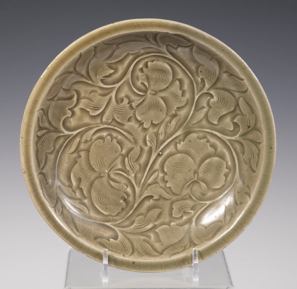 CHINESE CELADON PLATE Late Song - Early