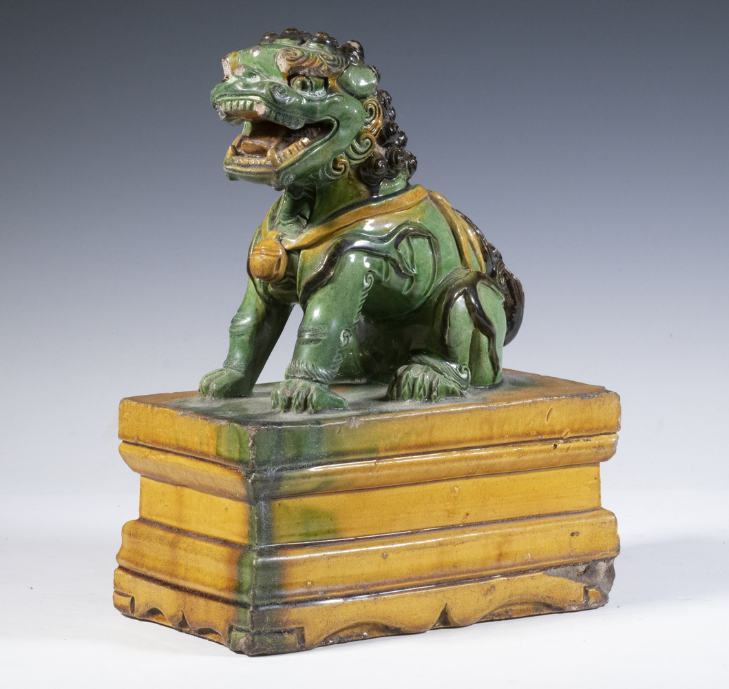 CHINESE POTTERY FOO DOG Sancai 2b15f5