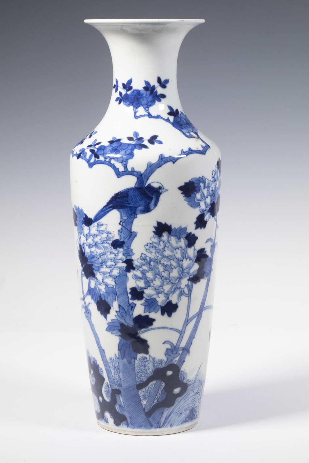 CHINESE BLUE & WHITE VASE Baluster