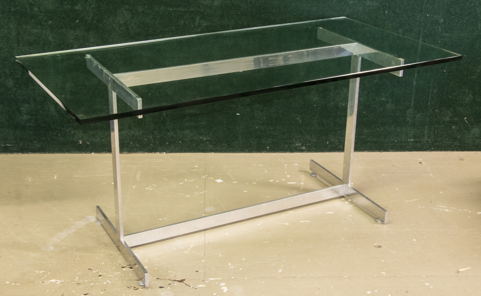 PLATE GLASS TOPPED CHROME METAL