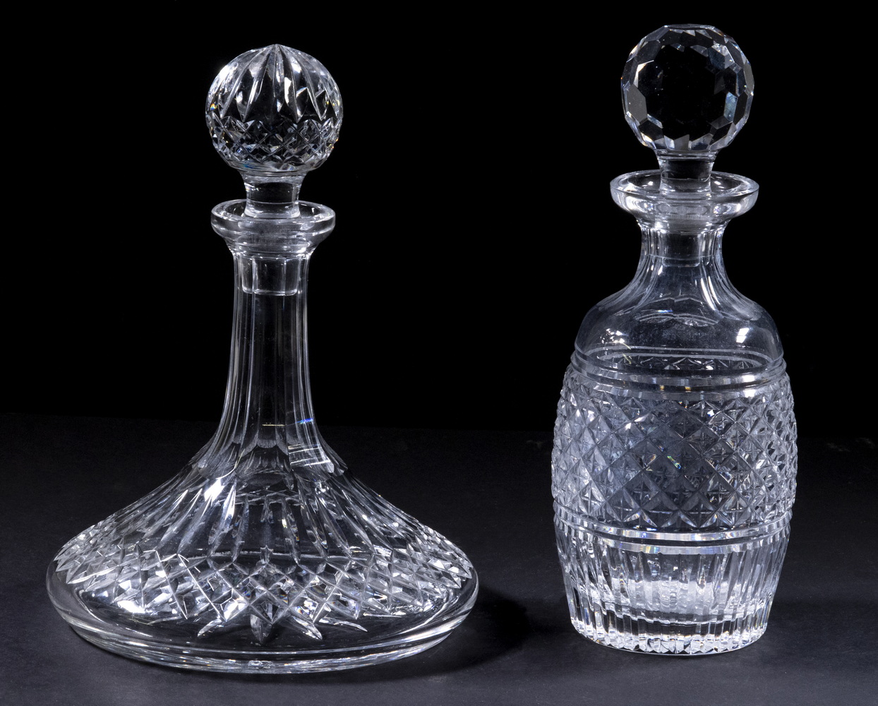  2 WATERFORD DECANTERS 2 Irish 2b3ece