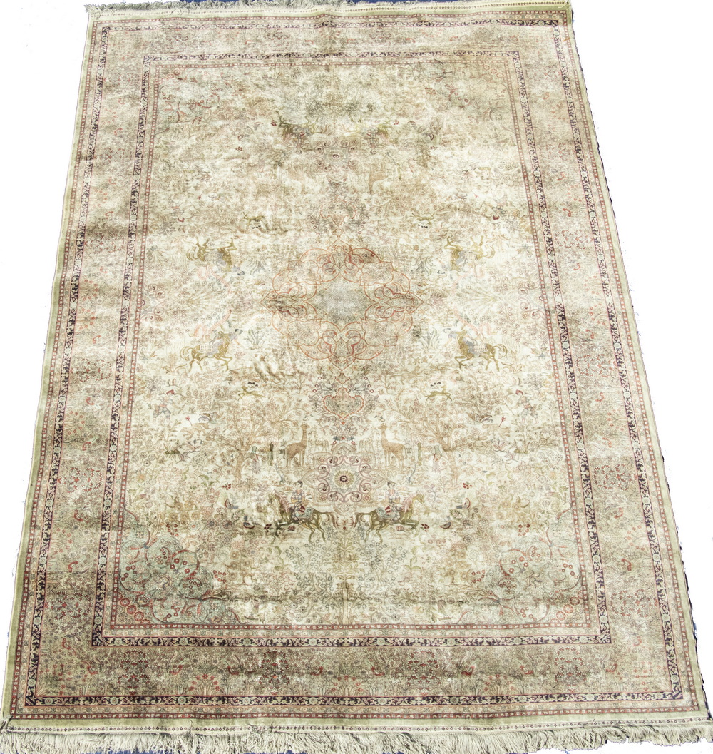 HEREKE SILK 'HUNTING' CARPET Lobed