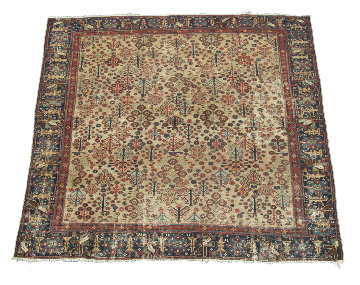 SQUARE PERSIAN CARPET Overall design