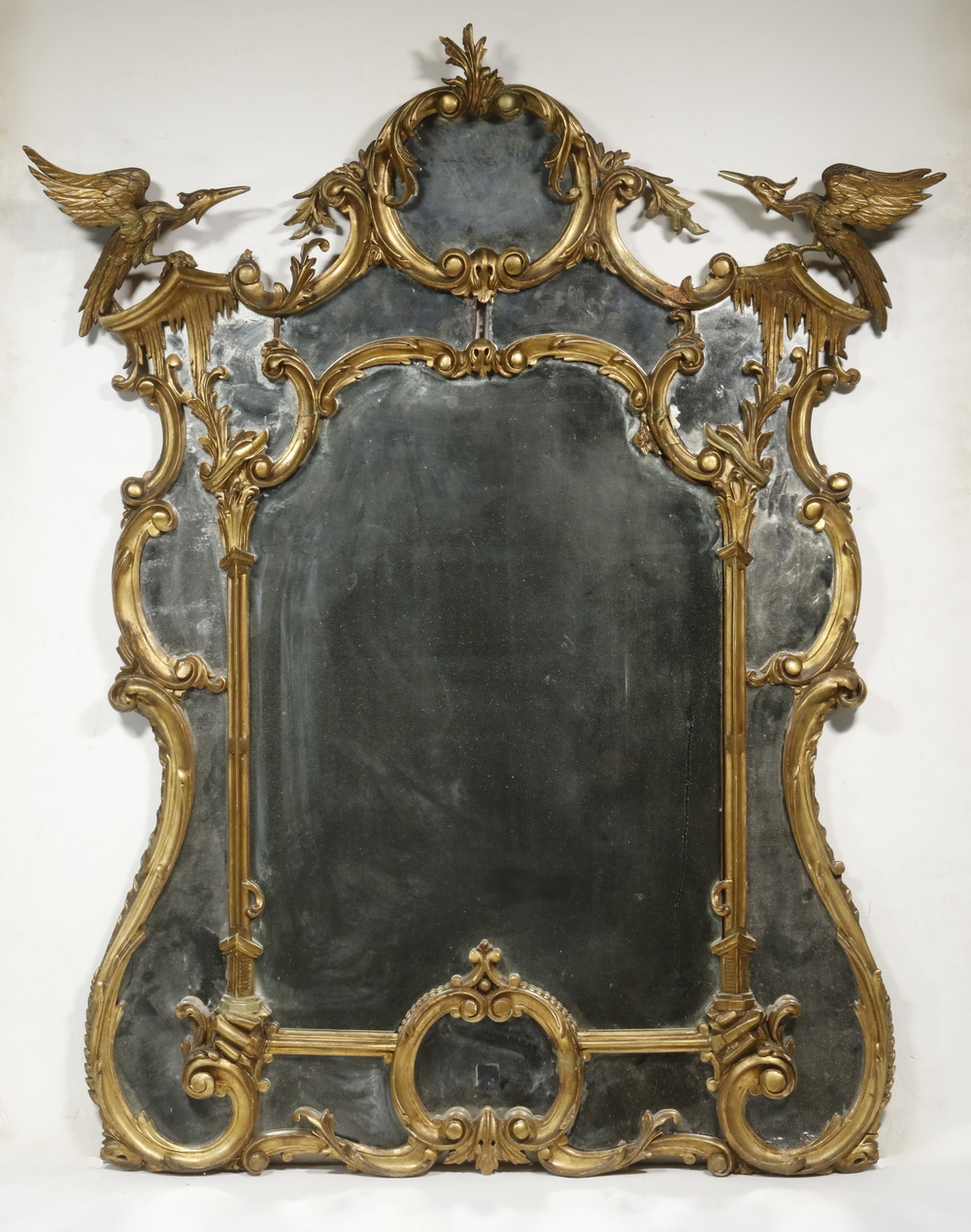 GEORGIAN PERIOD CHIPPENDALE MIRROR