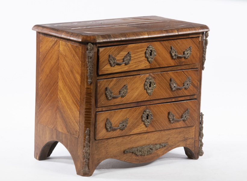 FRENCH INLAID MINIATURE CHEST French