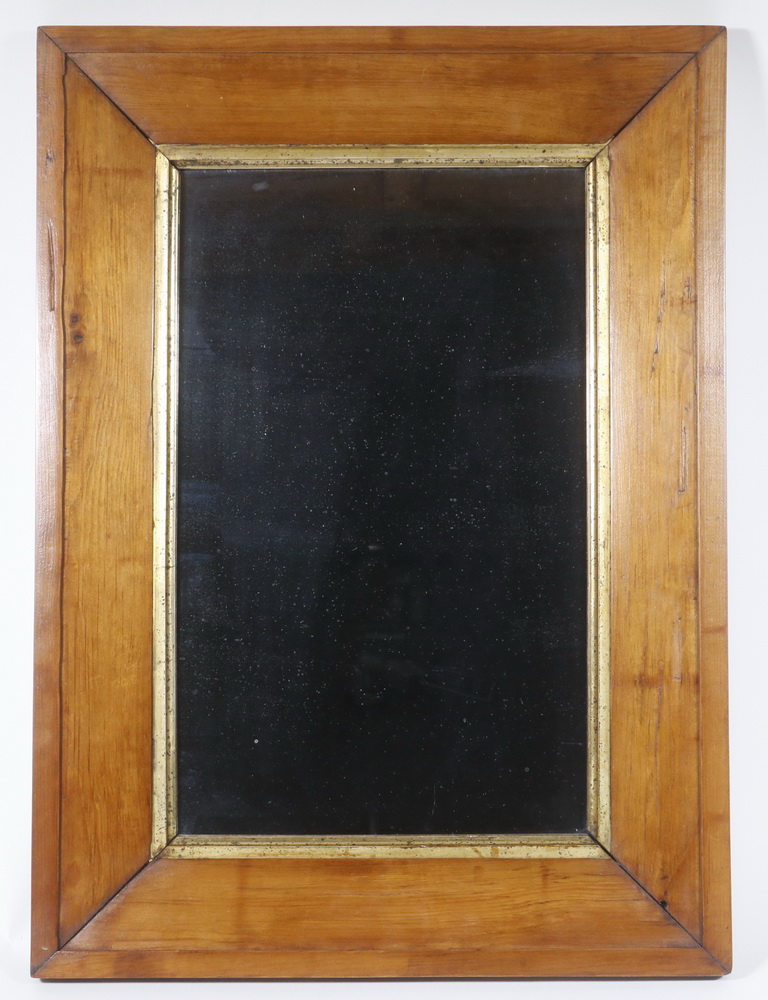 SCRUBBED PINE MIRROR Circa 1830  2b513f