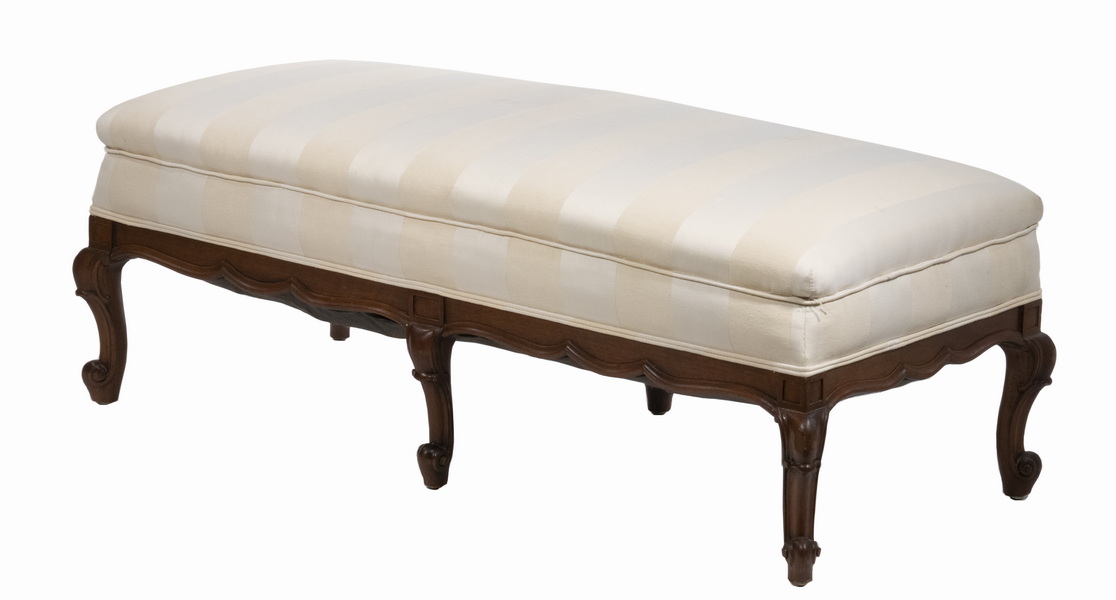 FRENCH PROVINCIAL OTTOMAN Custom 2b5191