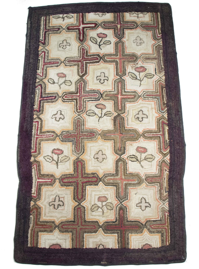 COUNTRY PATCHWORK HOOKED RUG Circa 2b2ee3