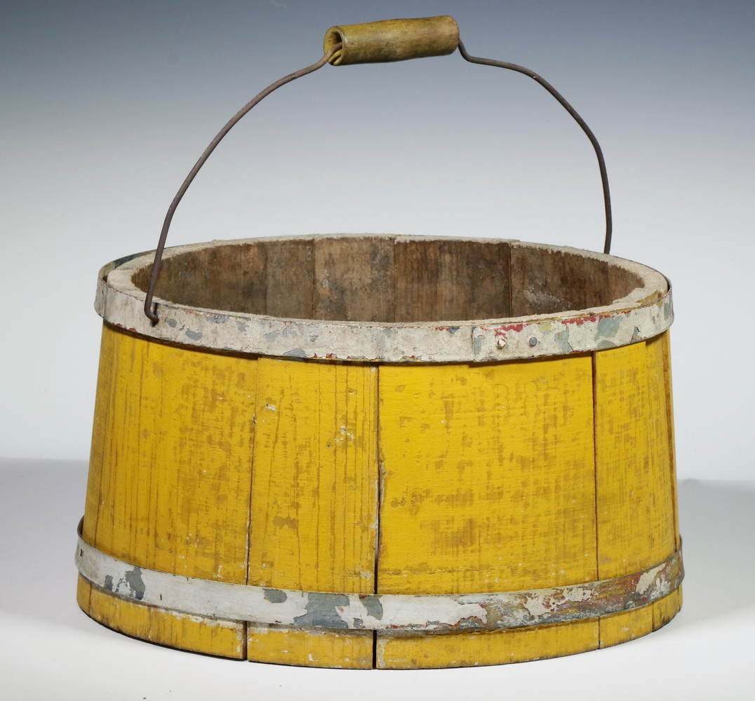 PAINTED WOODEN BUCKET Chrome Yellow 2b300f