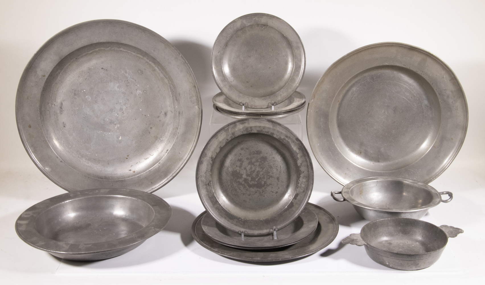 PEWTER PLATES & BOWLS Collection