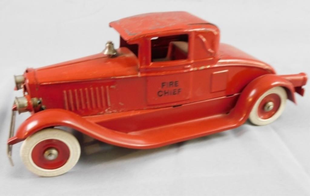 KINGSBURY FIRE CHIEF'S TOY CAR,