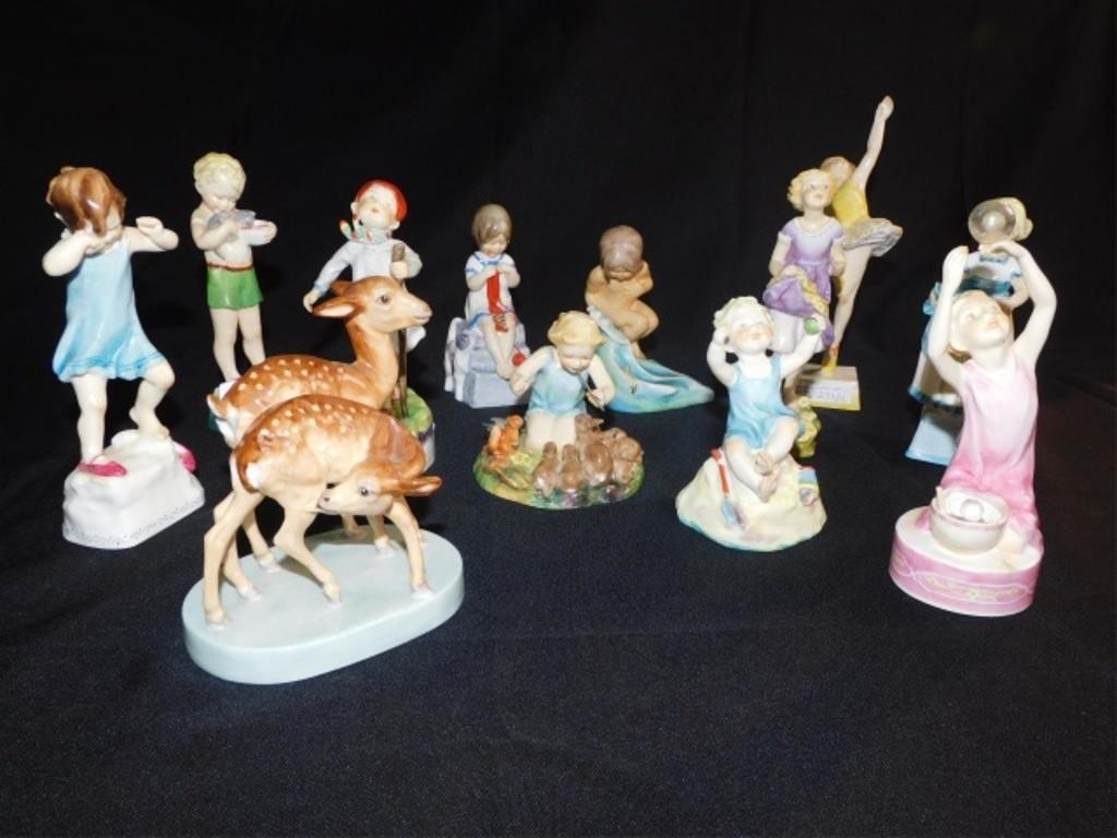  12 ROYAL WORCESTER FIGURINES  2b3251