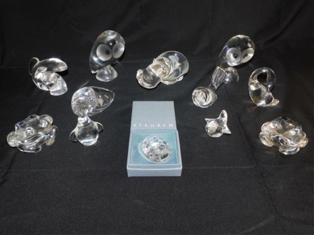  12 STEUBEN CRYSTAL FIGURES TO 2b3254