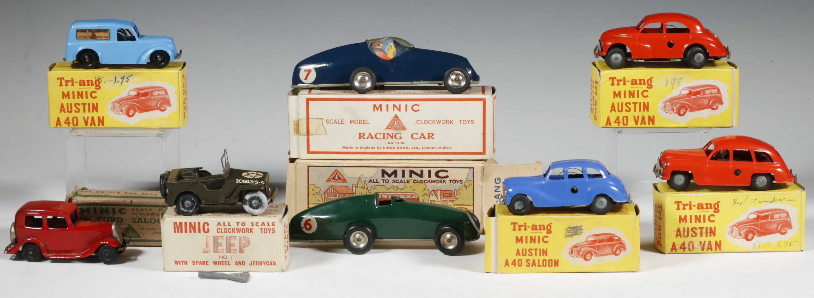 (8) TRI-ANG MINIC CARS, IN BOXES