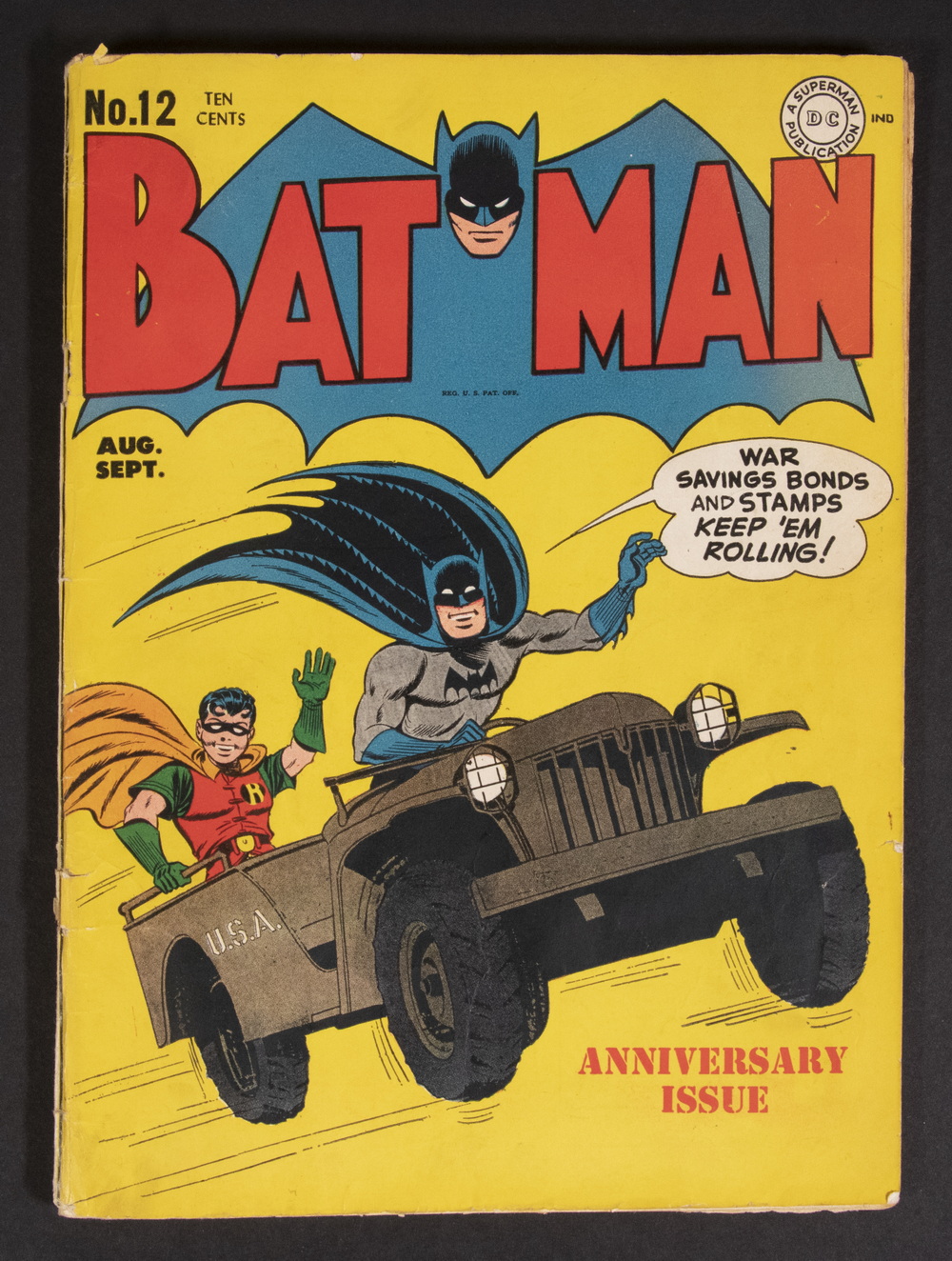 RARE EARLY BATMAN COMIC BOOK DC