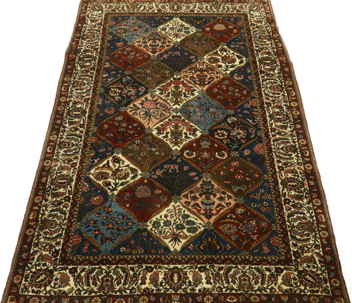 BAHKTIARI RUG Diamond lattice of 2b3bdc