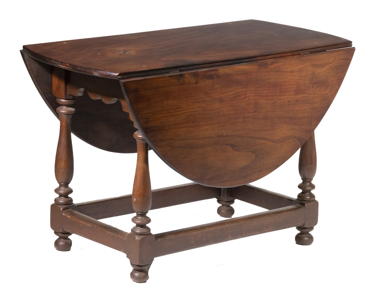 18TH C. RED WALNUT DROP LEAF TABLE Oval